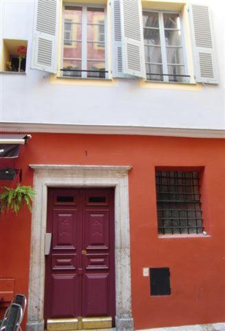 Charming Corner Abode With Castle Views Appartamento Nizza Esterno foto